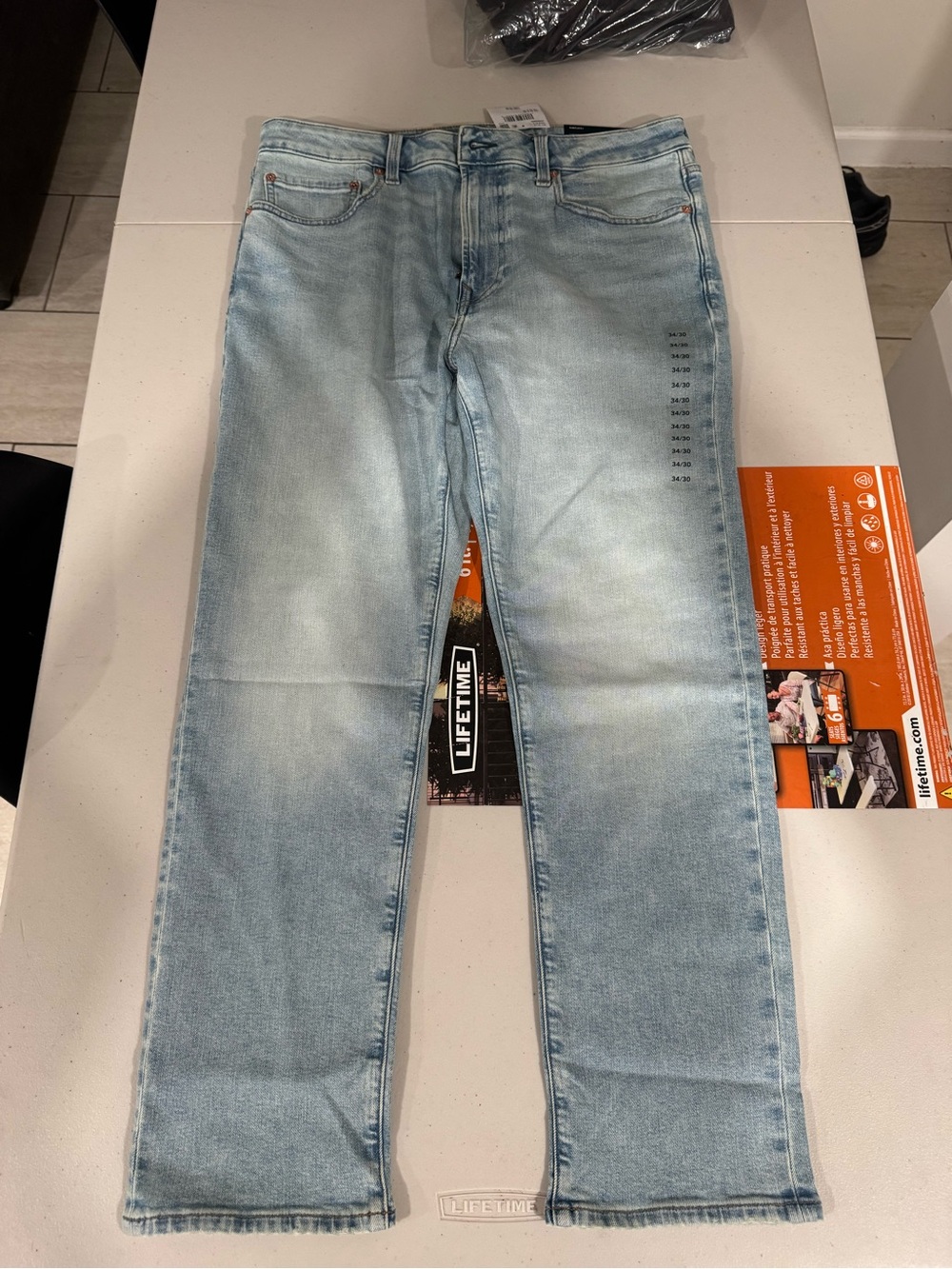 American Eagle Outfitters Light Blue Slim Straight Jeans